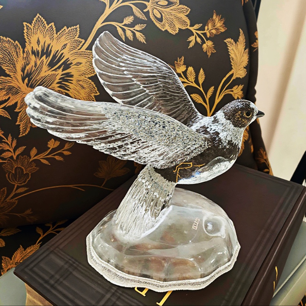 Cristal d’ Arques’ Dove Figurine